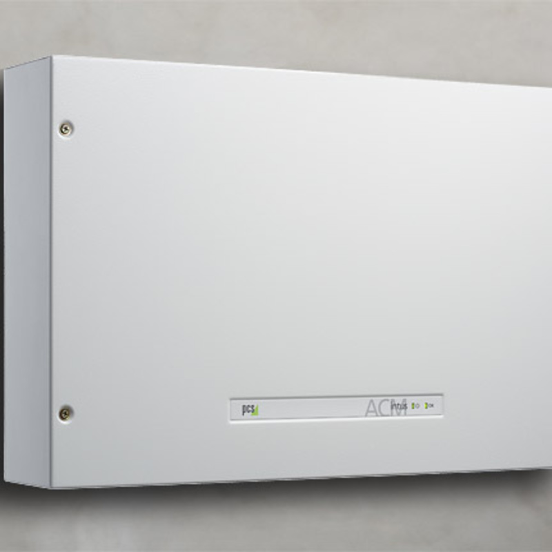 INTUS ACM80e Access Control Manager for 8 to 16 doors as a wall-mounted or 19” rack mount device.