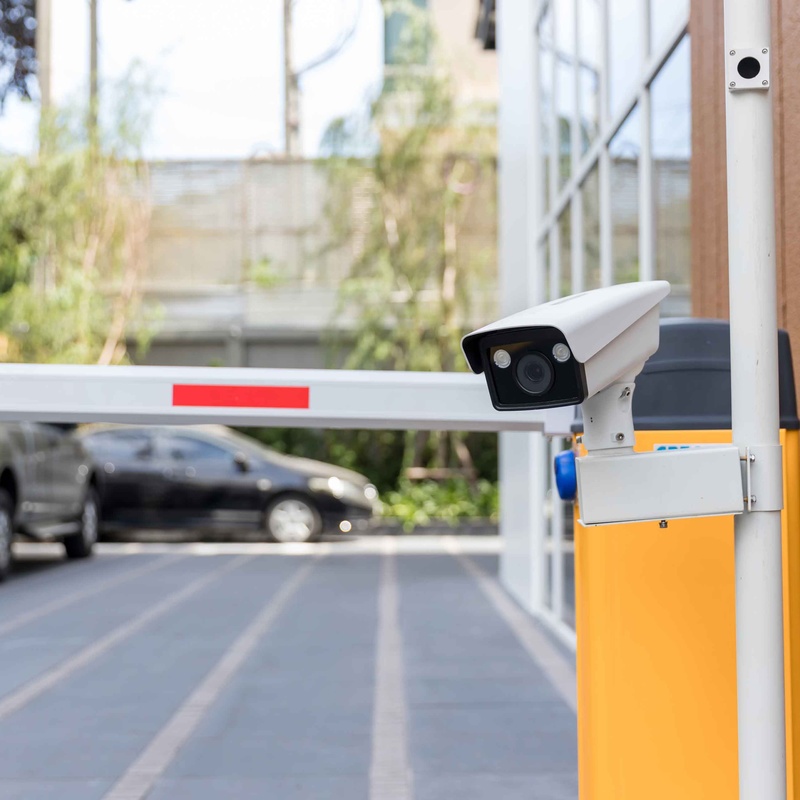 Zufahrtskontrolle Kamera an Schrankenanlage